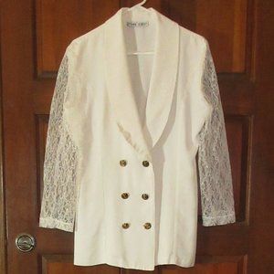 Fancy White Lace Jacket Special SPRING STREET